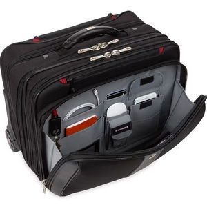 Wenger Patriot Wheeled Business Case with Removable Laptop Case